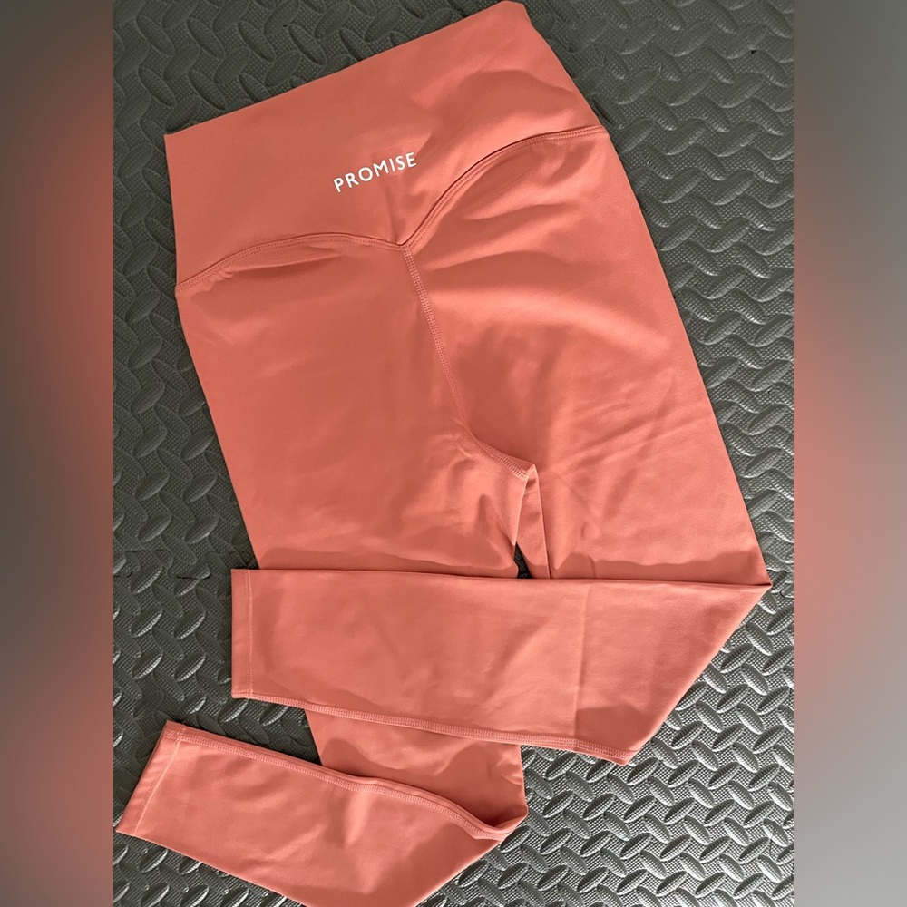 Women’s gym leggings